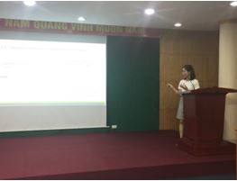 ThS. Nguyễn Thị Hoài trình bày seminar